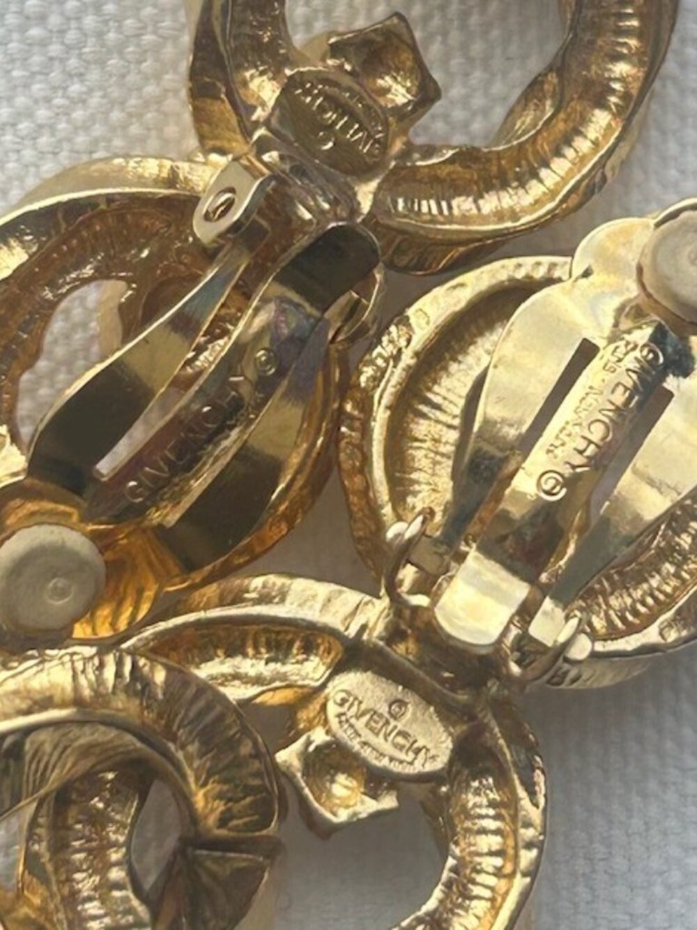 GIVENCHY Paris New York Couture Gold Hoop Textured Link EARRINGS - Picture 9 of 12